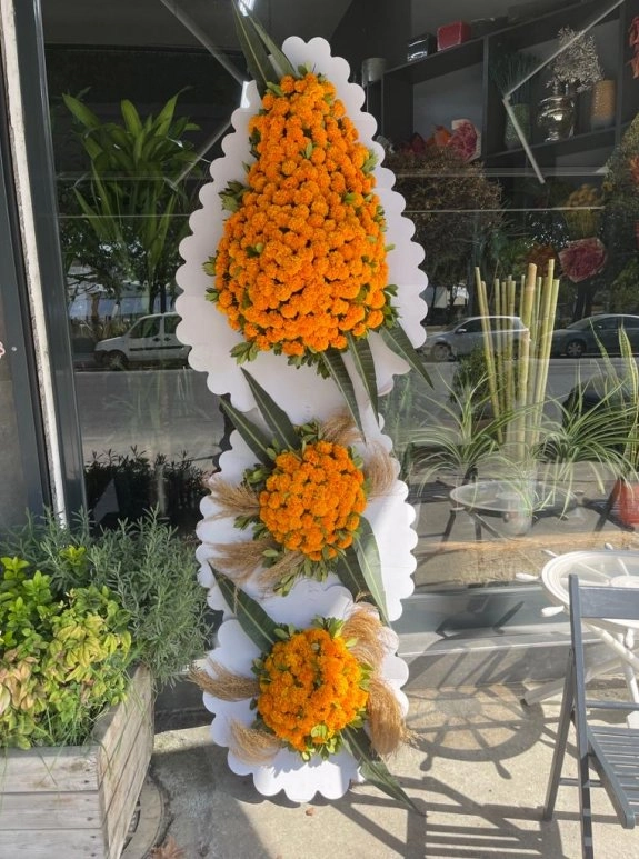 3 Katlı Ayaklı Sepet